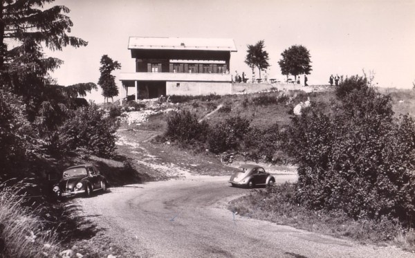 Chalet de la Table d´Orientation devenu Centre bouddhiste Shedrub Choekhor Ling