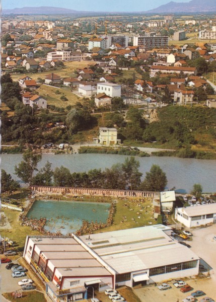 Première piscine d´Annemasse