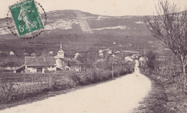 Entrée du village (1910)