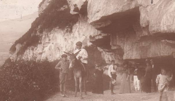 Ânes aux Voûtes l´Ermitage à Monnetier