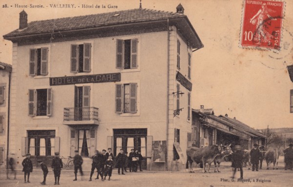 Place centrale de Valleiry (v. 1910)