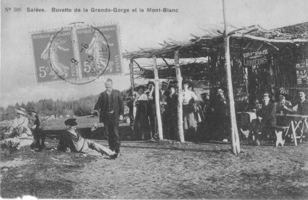 Buvette de la Grande Gorge et le mont Blanc