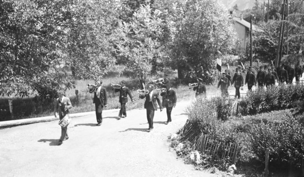 Cérémonie en l’honneur du retour des prisonniers (juin 1945)