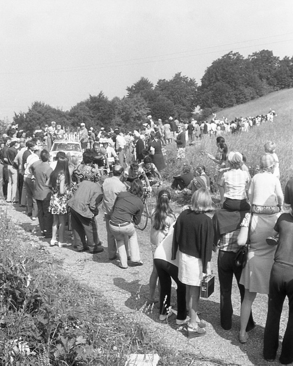 Passage de poursuivants du Tour de France à La Croisette (1973)