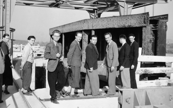 Réunion de chantier à Verbois (mai 1942)