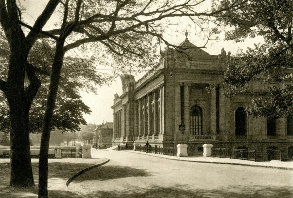 Musée d'Art et d'Histoire (v. 1940) 
