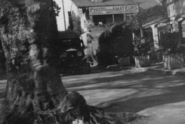 Place de l'église (v. 1935)