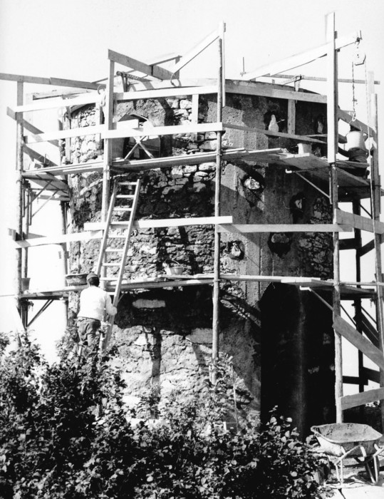 Tour Bastian en restauration (2/3) (1982)