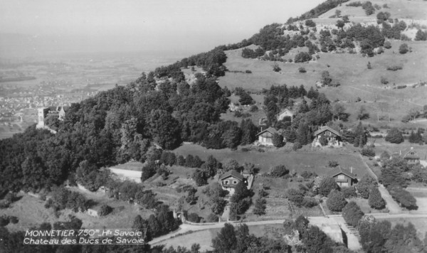 Vallon de Monnetier et les chalets Maurice (v. 1956)