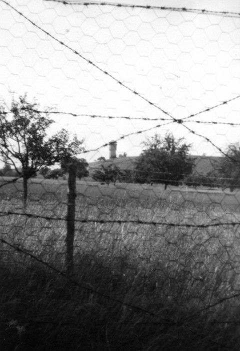 Les barbelés de la frontière France-Suisse (1946)