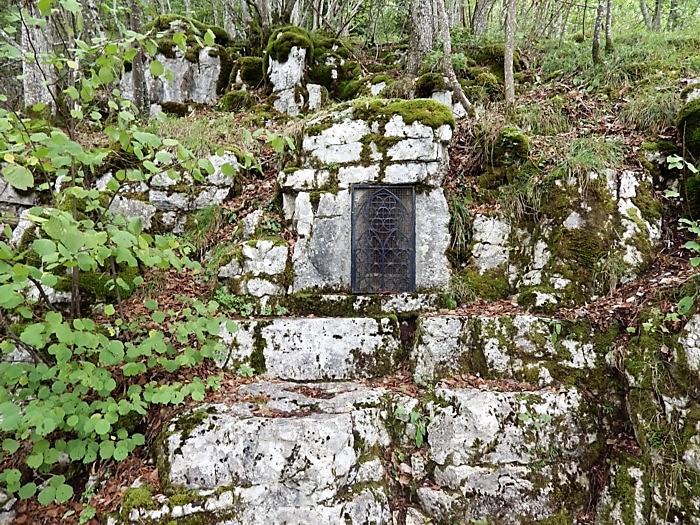 Oratoire Saint-Bruno sur le sentier des Petites Croix (2015)