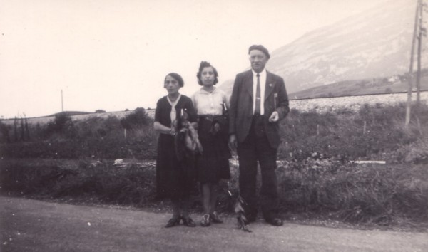 Promenade en famille à Bossey (v. 1945)