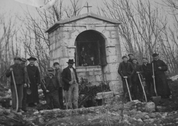 Fouilles à l'oratoire de Sainte-Victoire (1927-28)