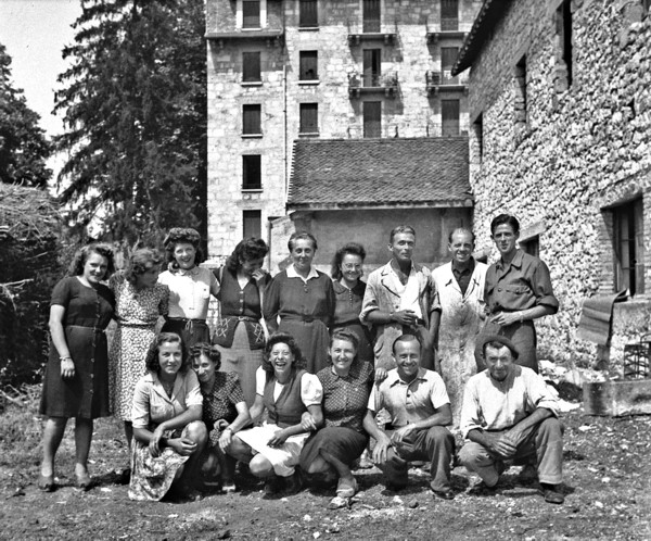 Personnel de l’usine de cartes postales Dannenmüller (2/4)