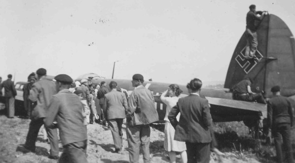 Un Heinkel 111 contraint à atterrir à Surjoux (Ain) (juin 1940) (1/3)