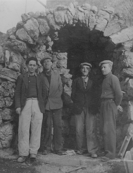 Grotte Notre-Dame de Lourdes (1948)